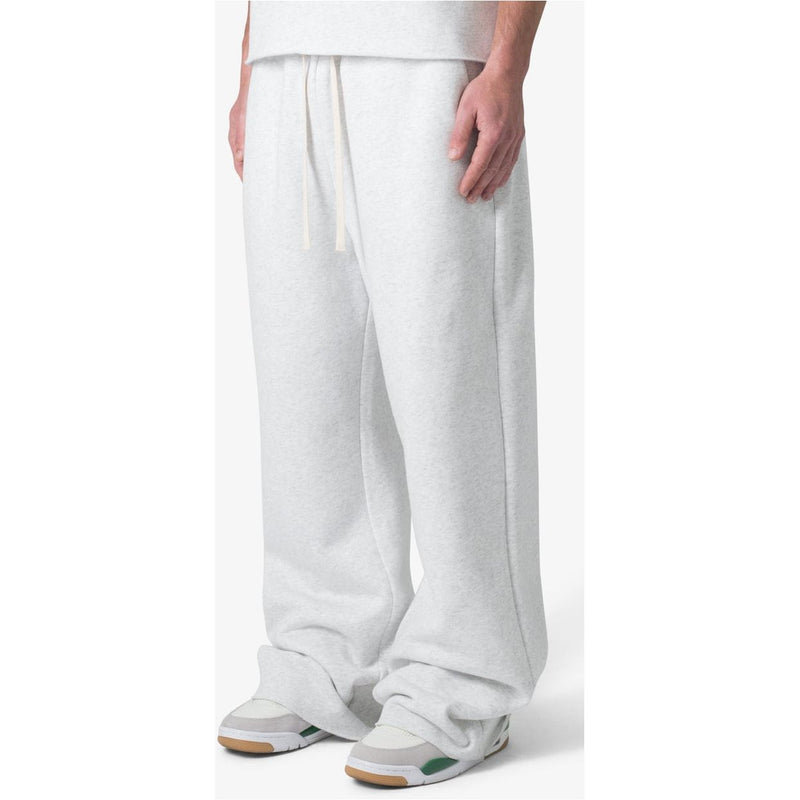 MNML Washed Ultra Baggy Sweatpants “Heather Grey”