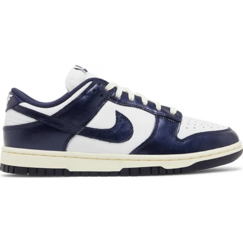 Nike Dunk Low "Vintage Navy" (W)