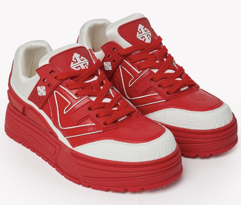 Guapi Blood Red Reign