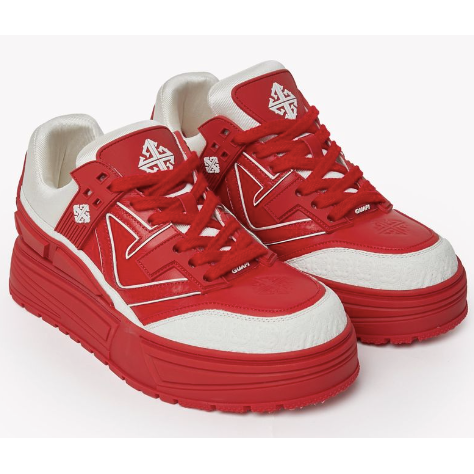 Guapi Blood Red Reign