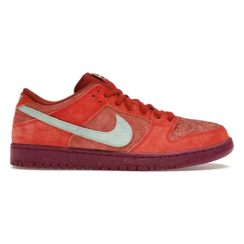 Nike SB Dunk Low "Mystic Red Rosewood"