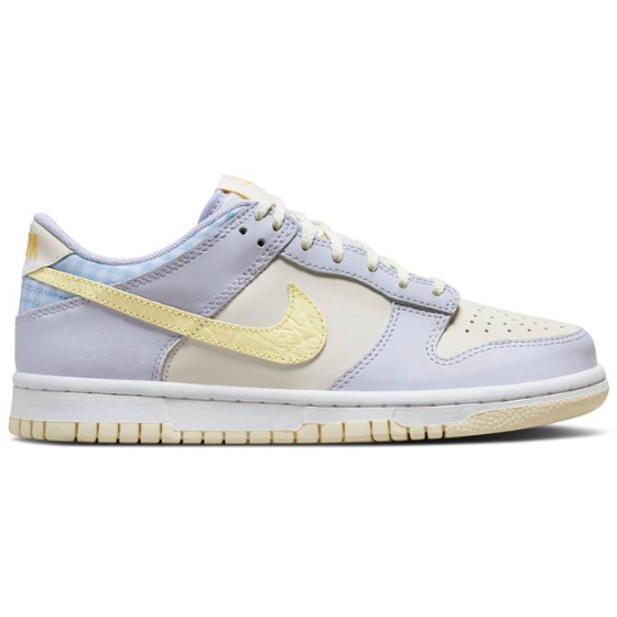 Nike Dunk Low “Bunny”